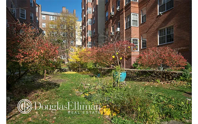 Sold by Douglas Elliman | media 5