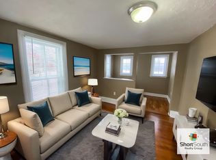 342 E Saint Joseph St #2, Lansing, MI 48933