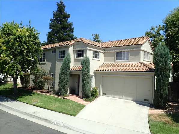 4372 Willow Glen St, Calabasas, CA 91302