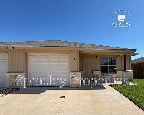 912A Mason Dr Photo 1