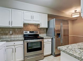 357 N Post Oak Ln APT 209, Houston, TX 77024