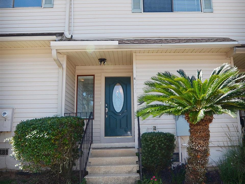 1st image of 4223 Brookside Dr