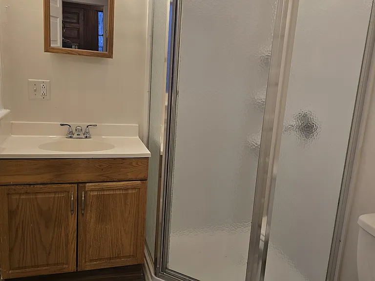 1626 Chase Ave #7 — Photo 6