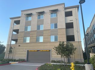 2860 Wagon Wheel Rd, Oxnard, CA 93036