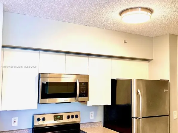 1919 Van Buren St APT 321A, Hollywood, FL 33020