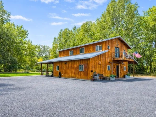 11761 Thorp Highway N, Thorp, WA 98946