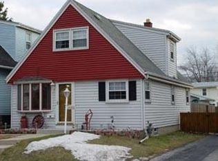 1411 Menomonee Ave, South Milwaukee, WI 53172