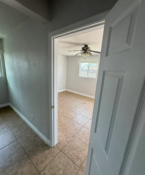 581 Brighthaven Ave #B — Photo 5