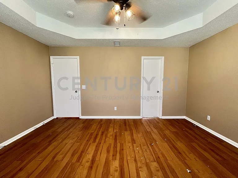 631 Stagecoach Dr — Photo 11