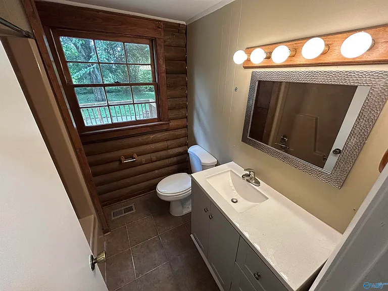 4706 Whitehall Dr NW — Photo 10