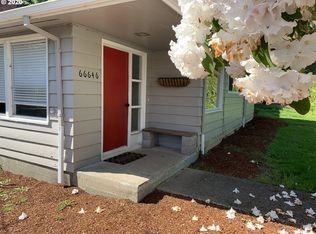 66646 Quail Rd, North Bend, OR 97459