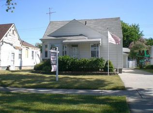 17230 Toepfer Dr, Eastpointe, MI 48021