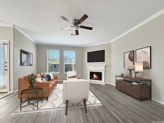 2nd image of 584 SADDLEHORN WAY