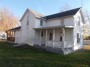 2121 Roscoe St, Huntington, IN 46750