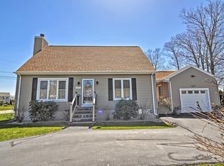 271 College Park Rd, Fall River, MA 02720