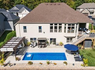 522 Long Creek Dr, Lake Saint Louis, MO 63367