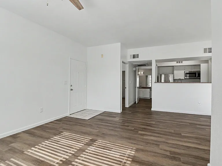 6650 W Warm Springs Rd #1162 — Photo 4