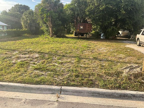 4th image of 0000 Avenue L
