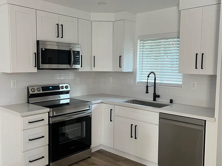 26541 Calle Delphina #F — Photo 5