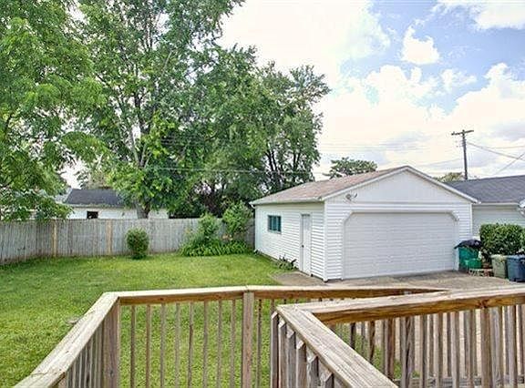 2nd image of 232 E Xenia Dr