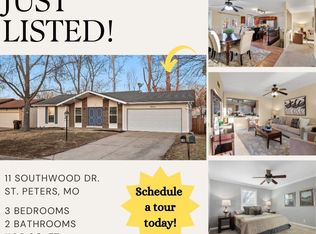 11 Southwood Dr, Saint Peters, MO