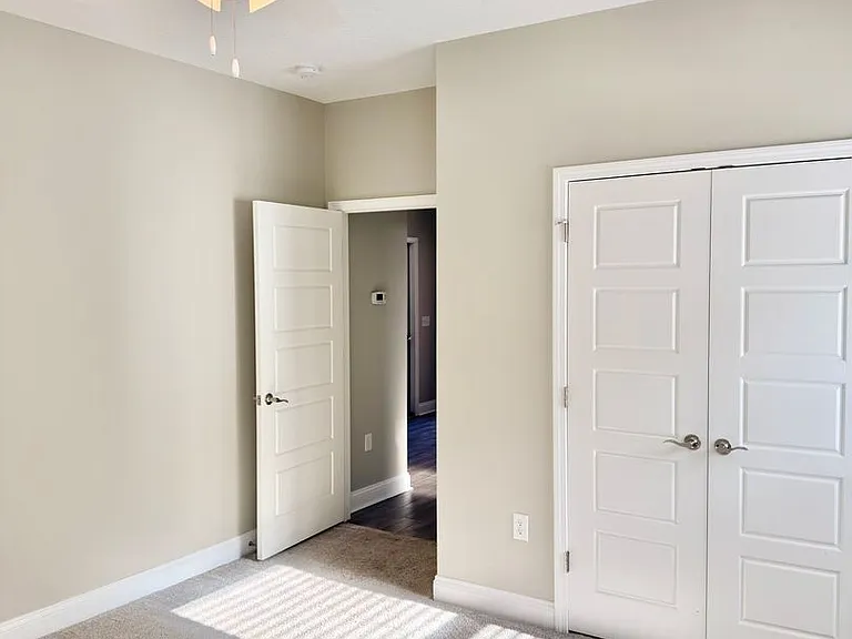142 The Villas Way — Photo 4