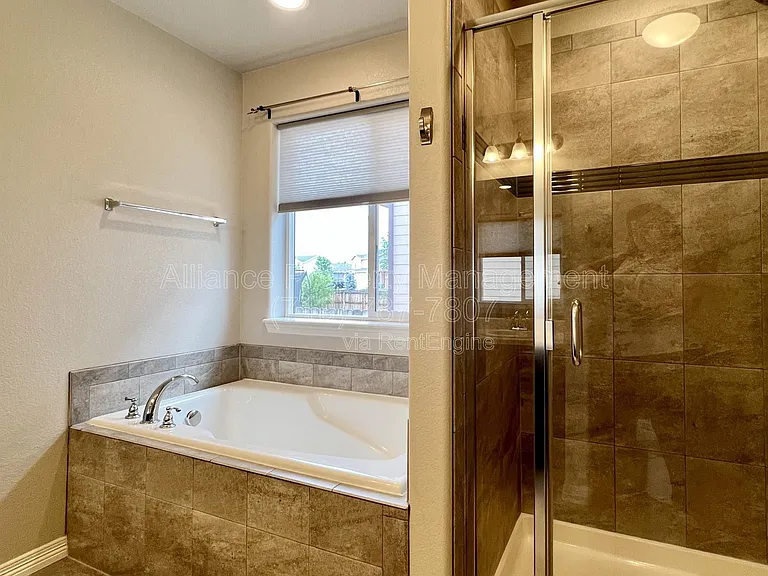 10020 Seawolf Dr — Photo 18