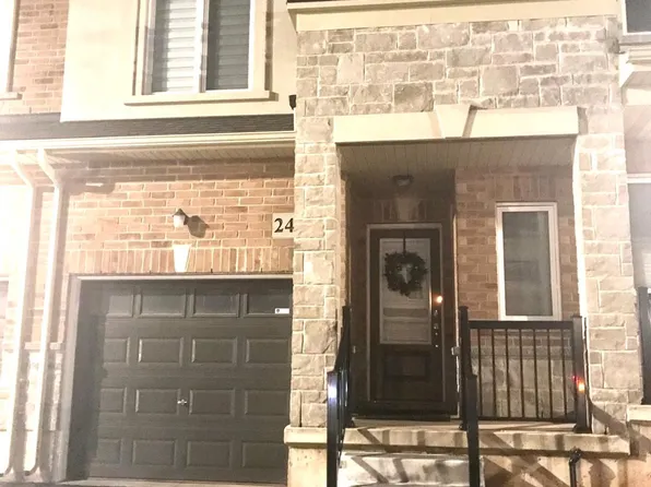 24 Mockingbird Ln #64, Hamilton, ON L8E 0K7
