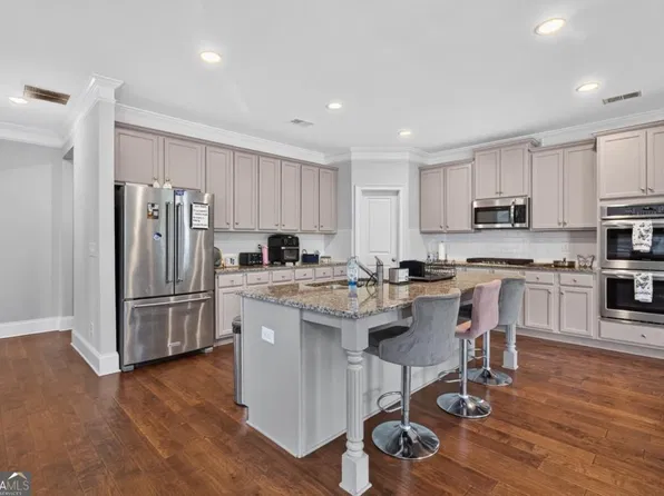 15 Barcelona Dr, Covington, GA 30016