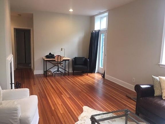 Living room facing french doors to patio. This area is good for a dining table.