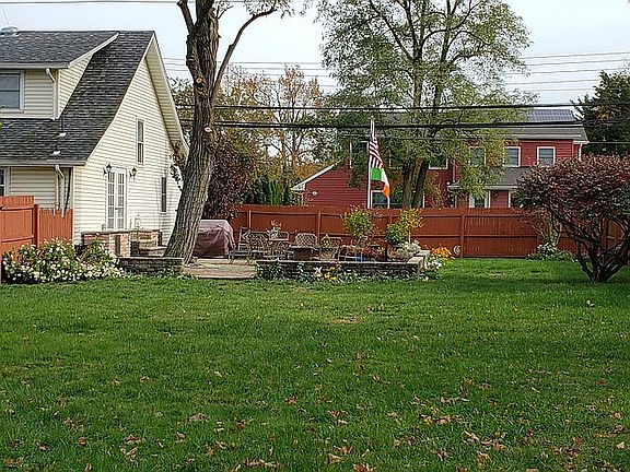 Plenty of room for a BB-Q!