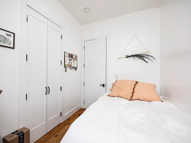291 Metropolitan Ave #5C — Photo 4