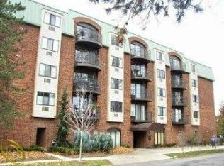 35300 Woodward Ave APT 203, Birmingham, MI 48009