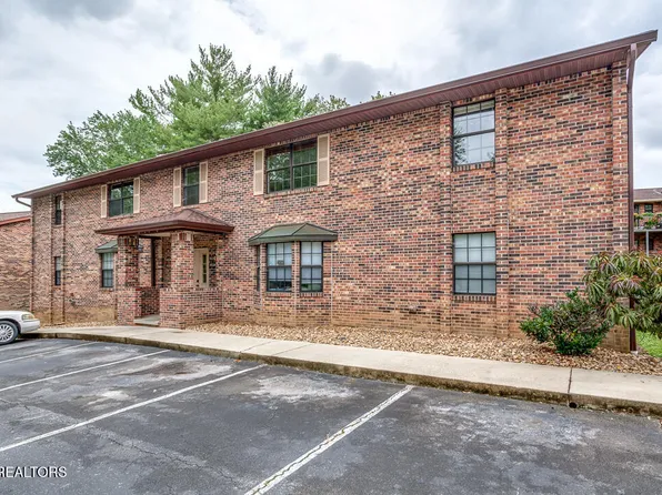 810 Highland Dr APT 1404, Knoxville, TN 37912