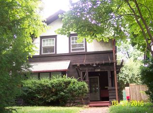 2096 Summit St, Columbus, OH 43201
