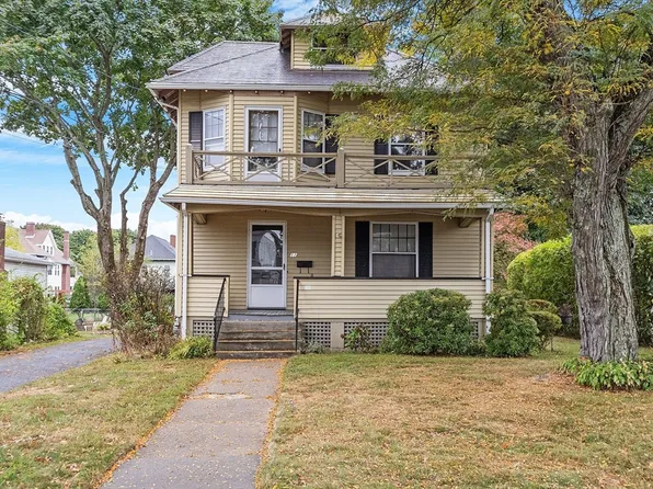 11 Mansfield St, Framingham, MA 01702