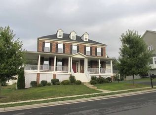 21091 Hooded Crow Dr, Leesburg, VA 20175