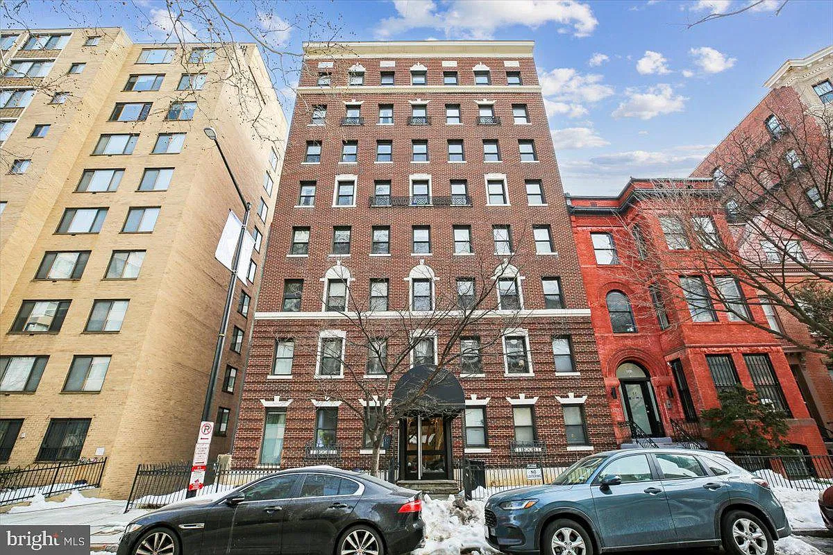 1125 12th St Condo — Photo 1