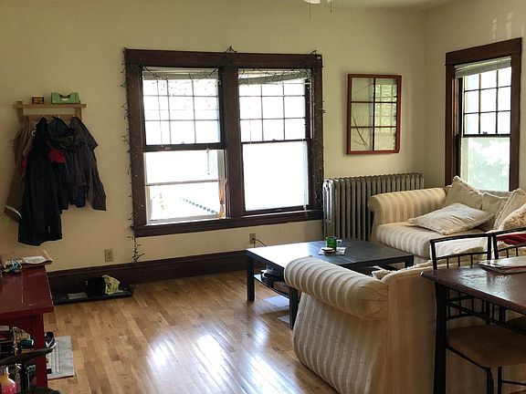 3rd image of 2433 Emerson Ave S APT 4