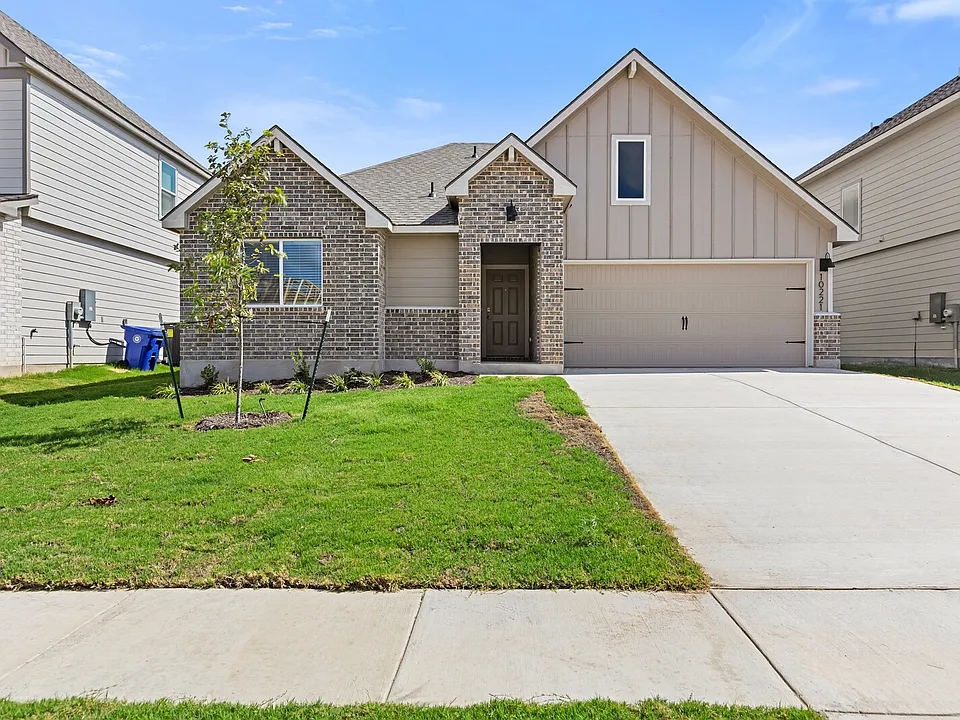 10221 Altair Dr