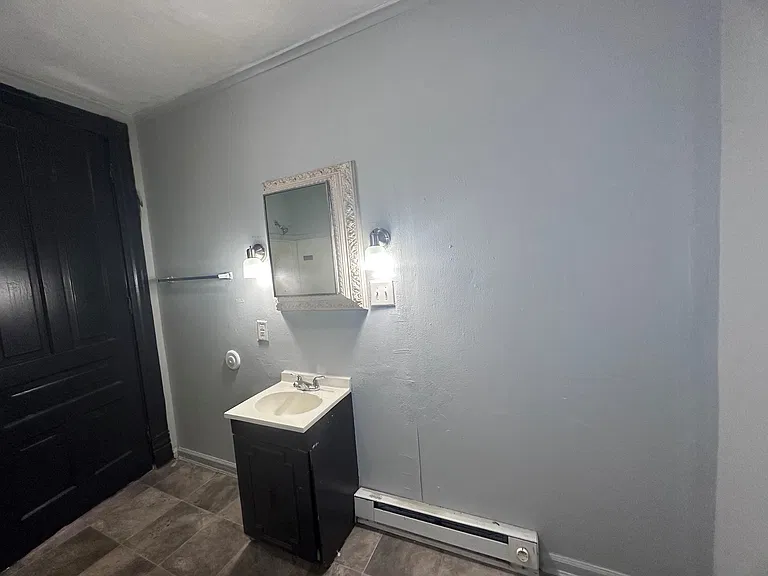 1124-2 N Walnut St #N — Photo 3