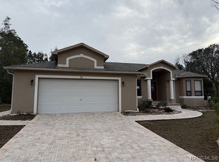 28 Sycamore Ct W, Homosassa, FL 34446