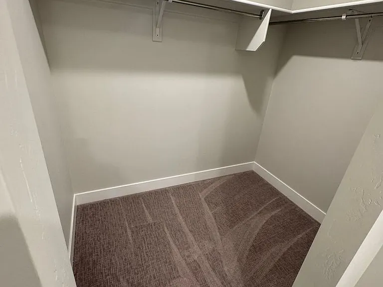 3934 E Fossil Way — Photo 14