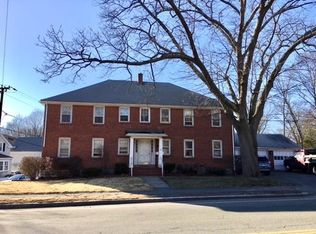 127 Faxon Park Rd APT 4, Quincy, MA 02169