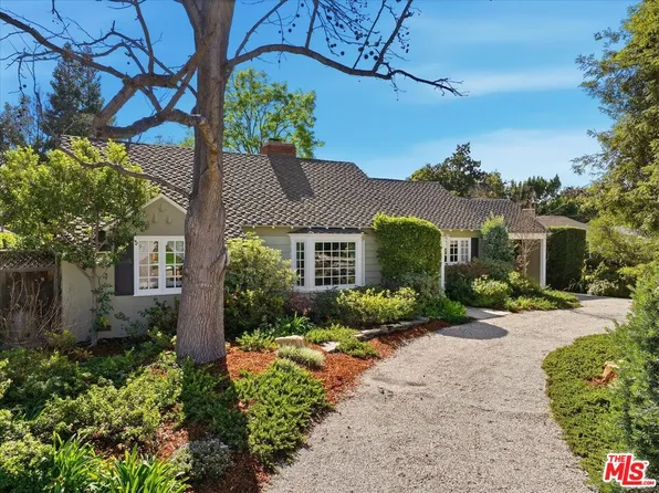 11122 Valley Spring Ln, North Hollywood, CA 91602