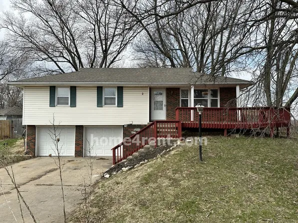 2 N 80th Ter, Kansas City, KS 66111