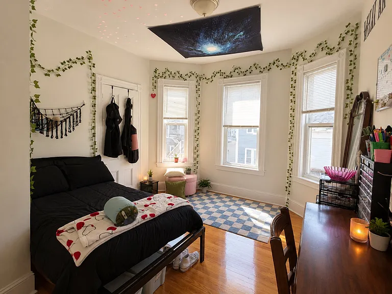 47 Buttonwood St #3 — Photo 6