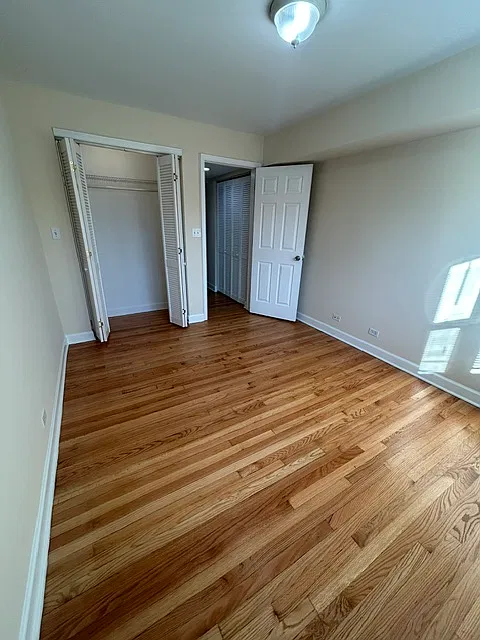 2636 W Foster Ave — Photo 2