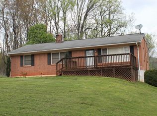 110 West St, Stuart, VA 24171