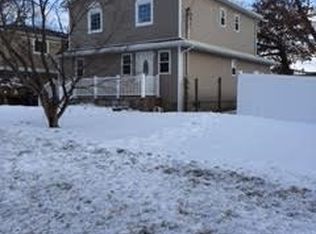 182 Grand Blvd, Deer Park, NY 11729